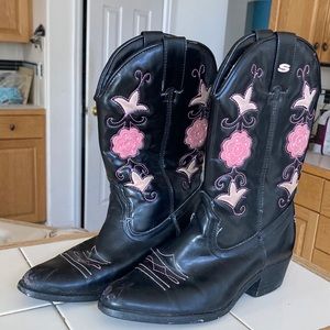 Black Cowgirl Boots